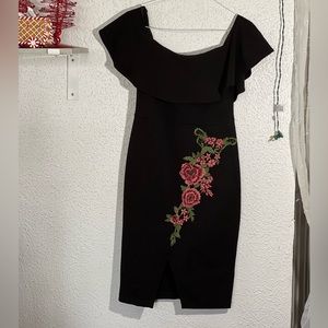 Bisou Bisou- Off the shoulder, tight black cocktail dress